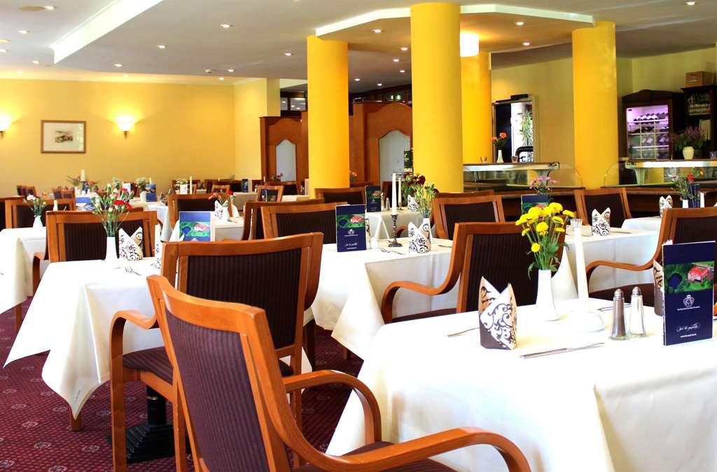 Park Hotel Fasanerie นอยชเตรลิทซ์ ร้านอาหาร รูปภาพ